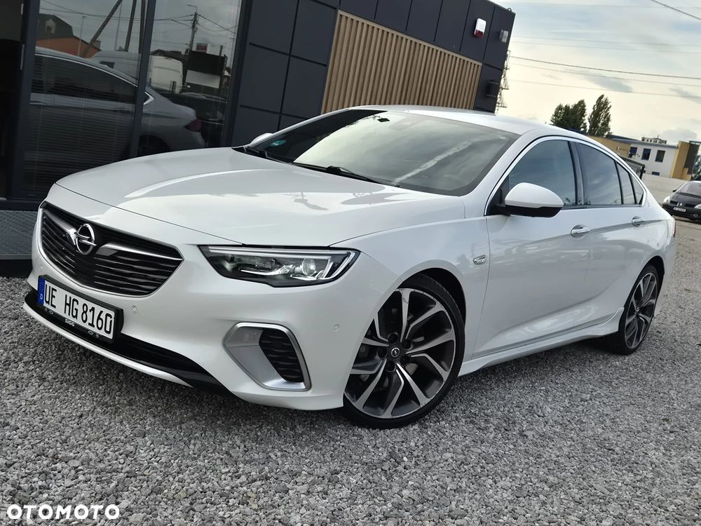 Opel Insignia Sport2.0 Direct InjTurbo 4x4 GSI - 13