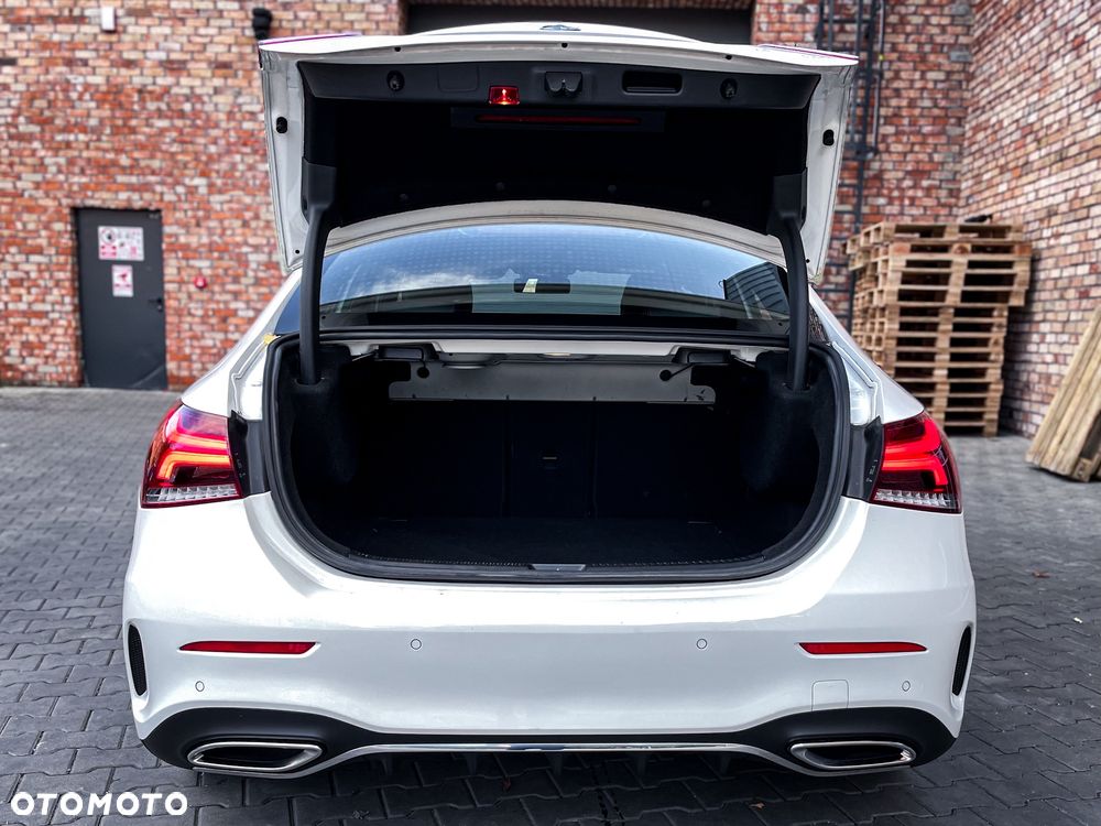 Mercedes-Benz Klasa A 180 7G-DCT AMG Line - 8