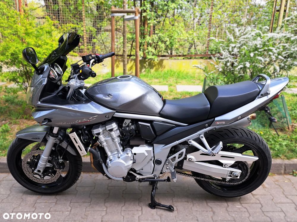 Suzuki Bandit - 3
