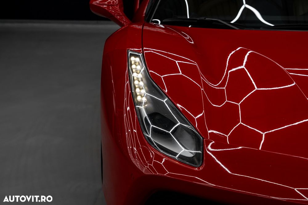 Ferrari 488 GTB - 10