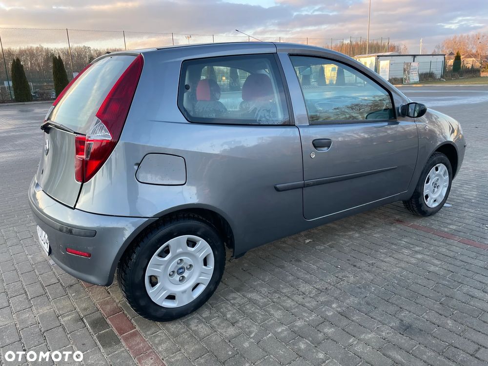 Fiat Punto 1.2 8V Active - 6
