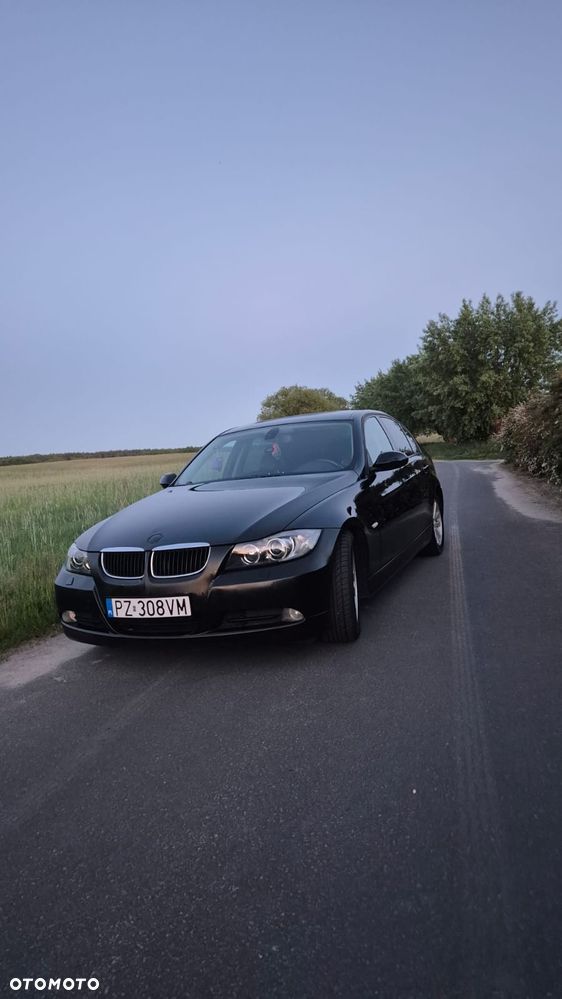 BMW Seria 3 320d - 1