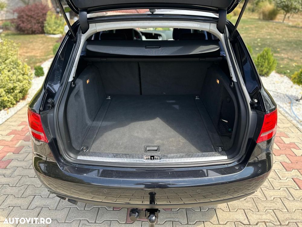 Audi A4 Avant - 11