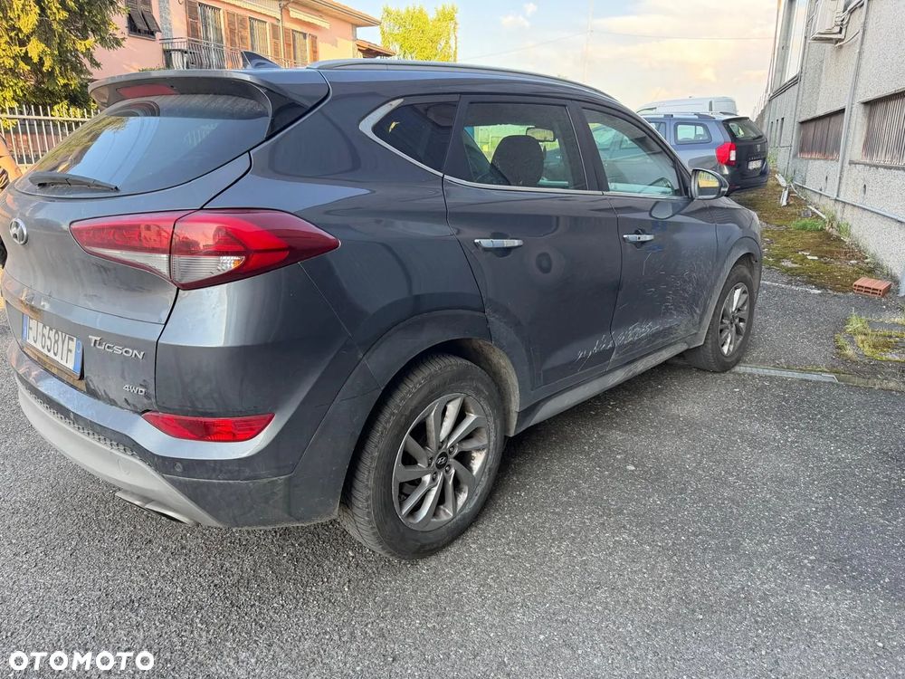 Hyundai Tucson 2.0 CRDI 4WD Style - 9