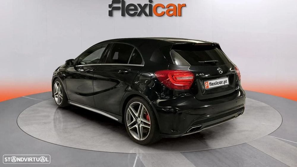 Mercedes-Benz A 45 AMG 4-Matic - 5