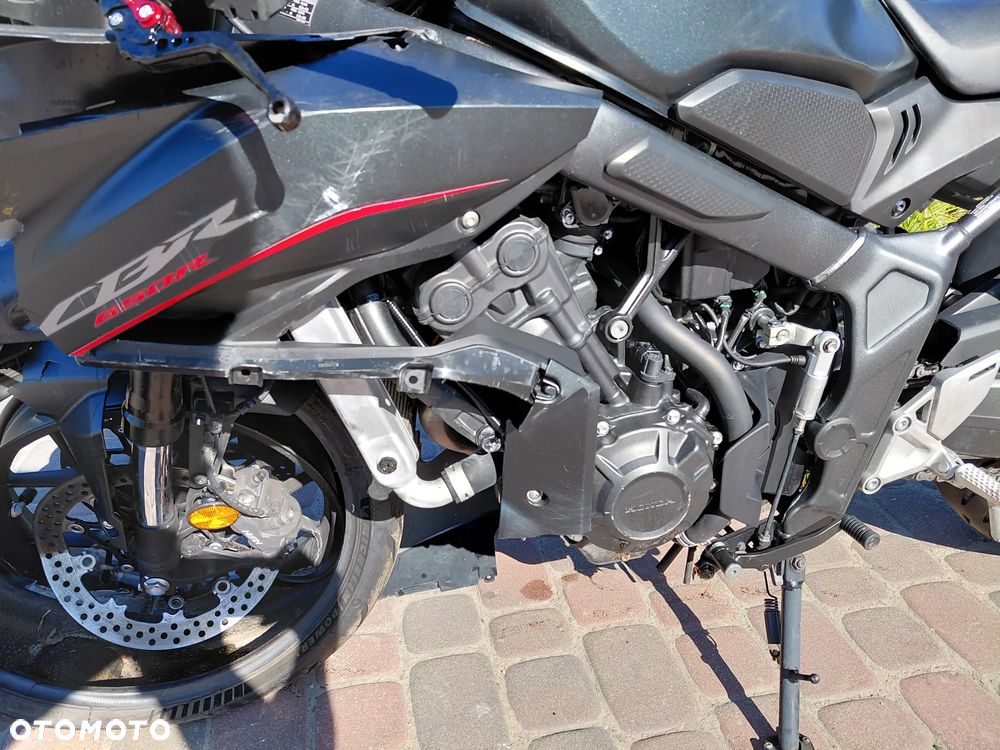Honda CBR - 16