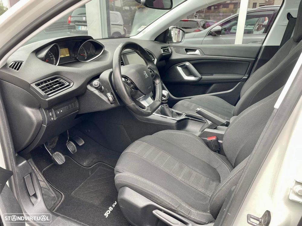 Peugeot 308 1.6 BlueHDi Allure J17 - 9