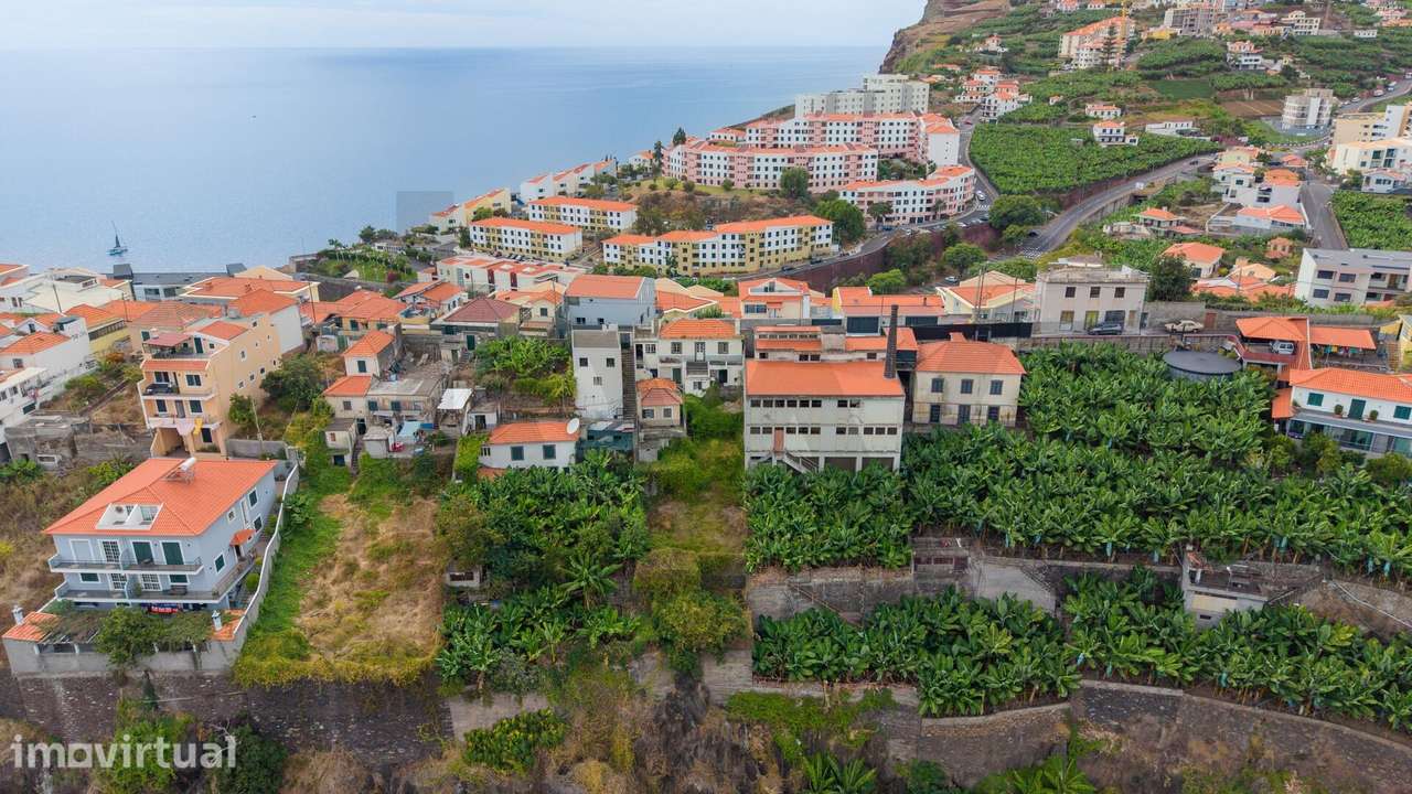 2 MORADIAS COM VISTA MAR EM CÂMARA DE LOBOS - Grande imagem: 2/56
