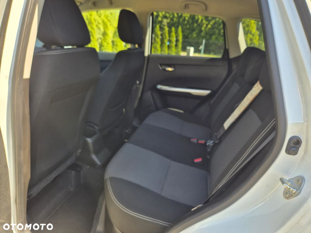 Suzuki Vitara 1.6 Premium 2WD - 12