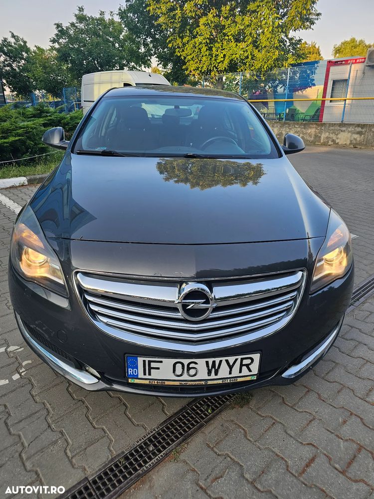 Opel Insignia 2.0 CDTI - 1