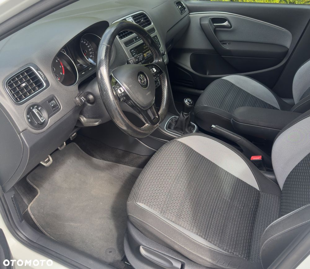 Volkswagen Polo Cross - 7