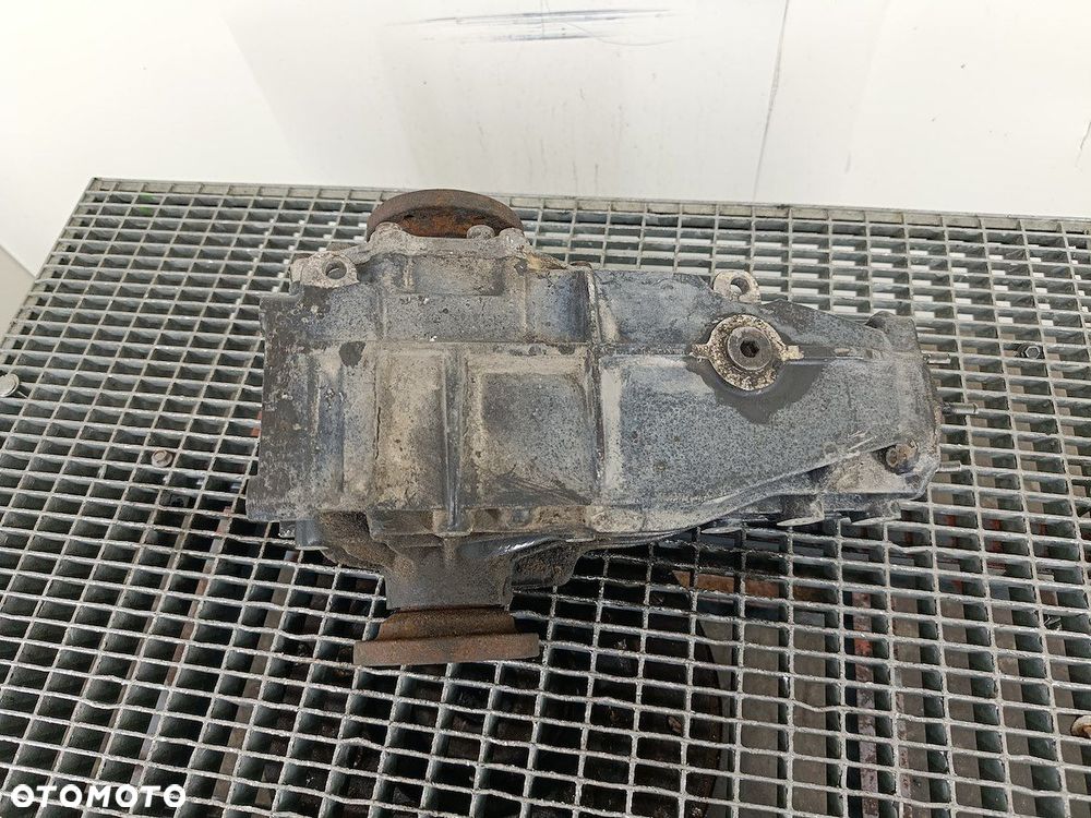 DYFERENCJAŁ TYŁ AUDI A4 B7 01R525053K  01R.525.131 3.0 TDI - 2