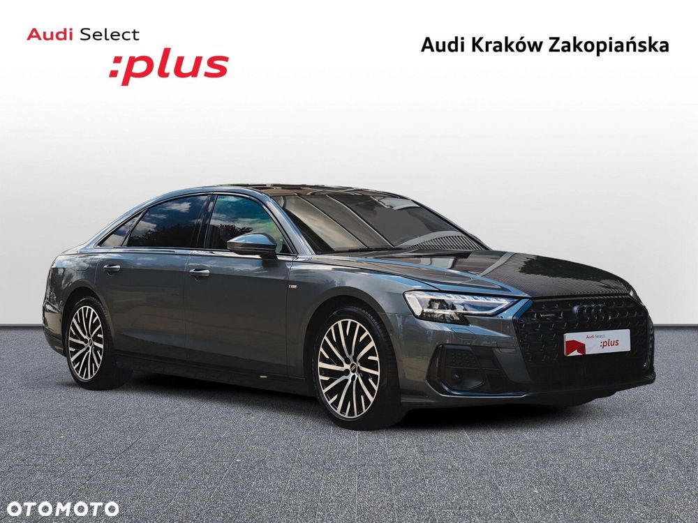 Audi A8 - 8