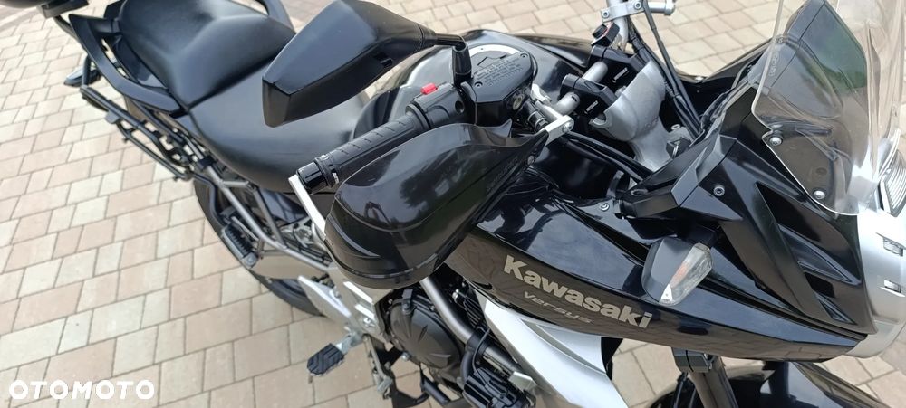 Kawasaki Versys 650 - 18
