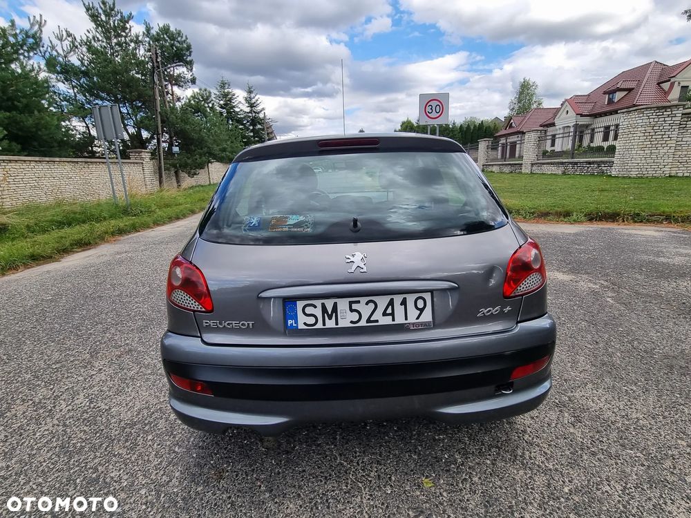 Peugeot 206 plus 1.1 Presence - 11