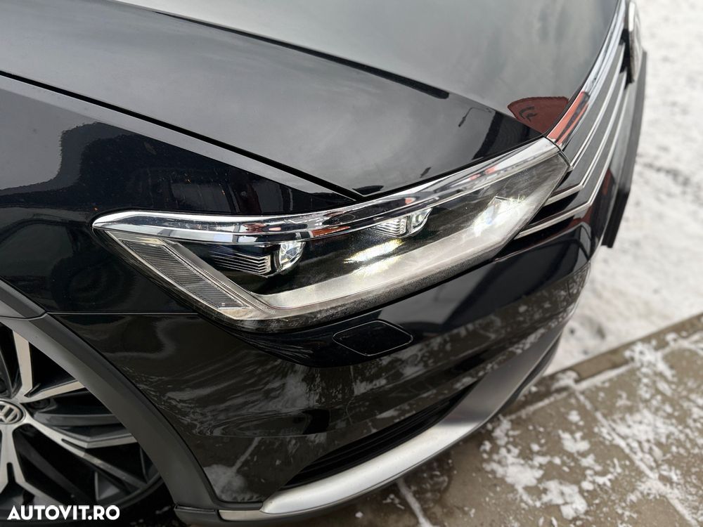 Volkswagen Passat Alltrack 2.0 TDI SCR 4Motion DSG (BMT) - 35
