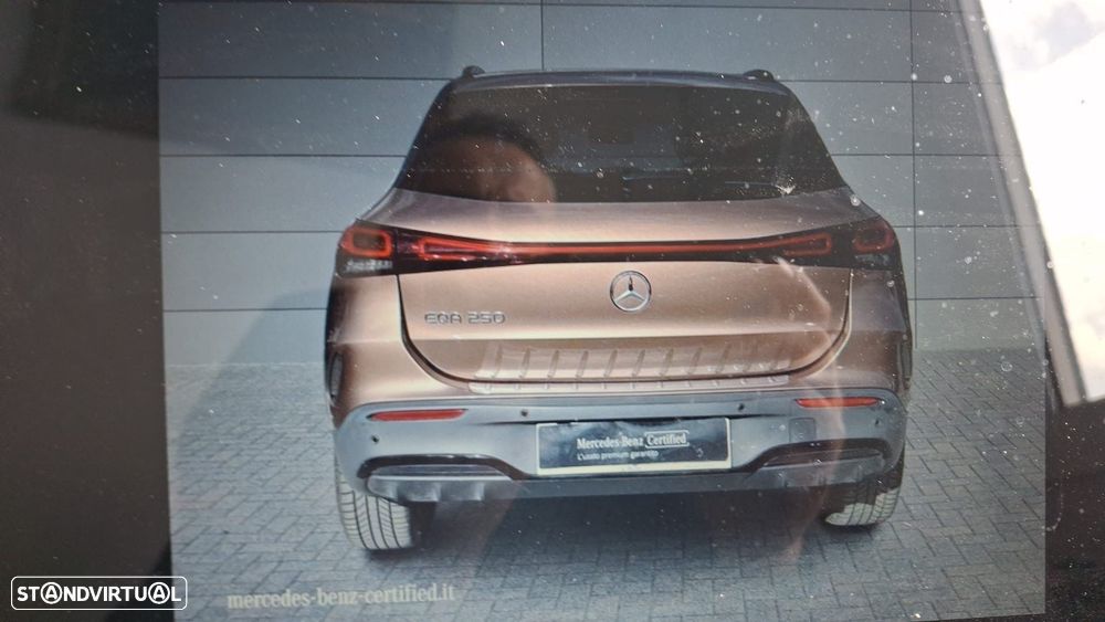 Mercedes-Benz EQA 250 AMG Line - 5