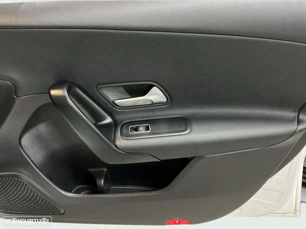 Mercedes-Benz A 250 - 23