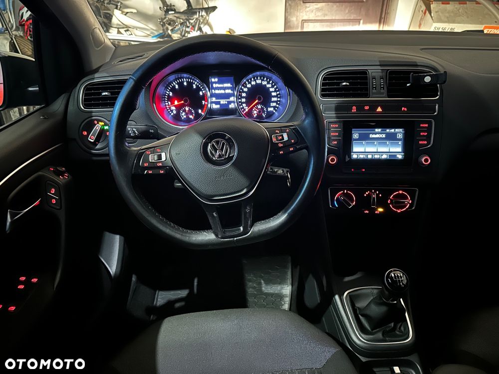 Volkswagen Polo 1.2 TSI BMT Comfortline - 1