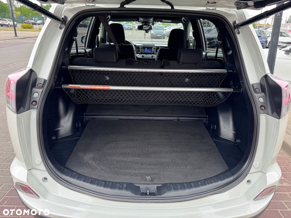 Toyota RAV4 Hybrid Premium 4x2 - 9