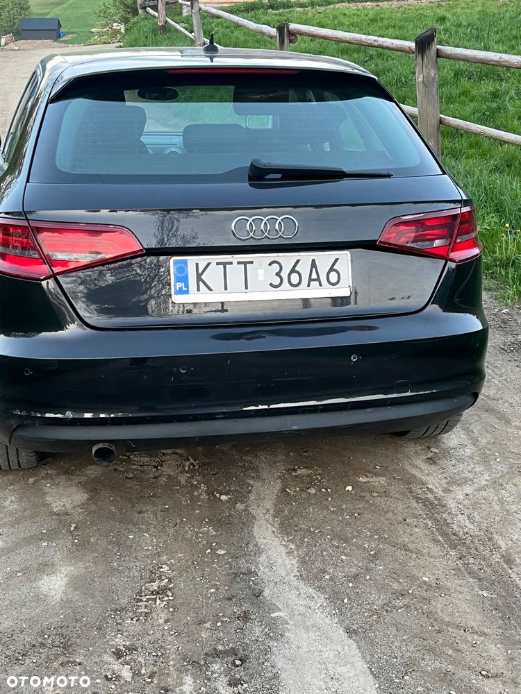 Audi A3 Sportback 1.6 TDI DPF Ambition - 2