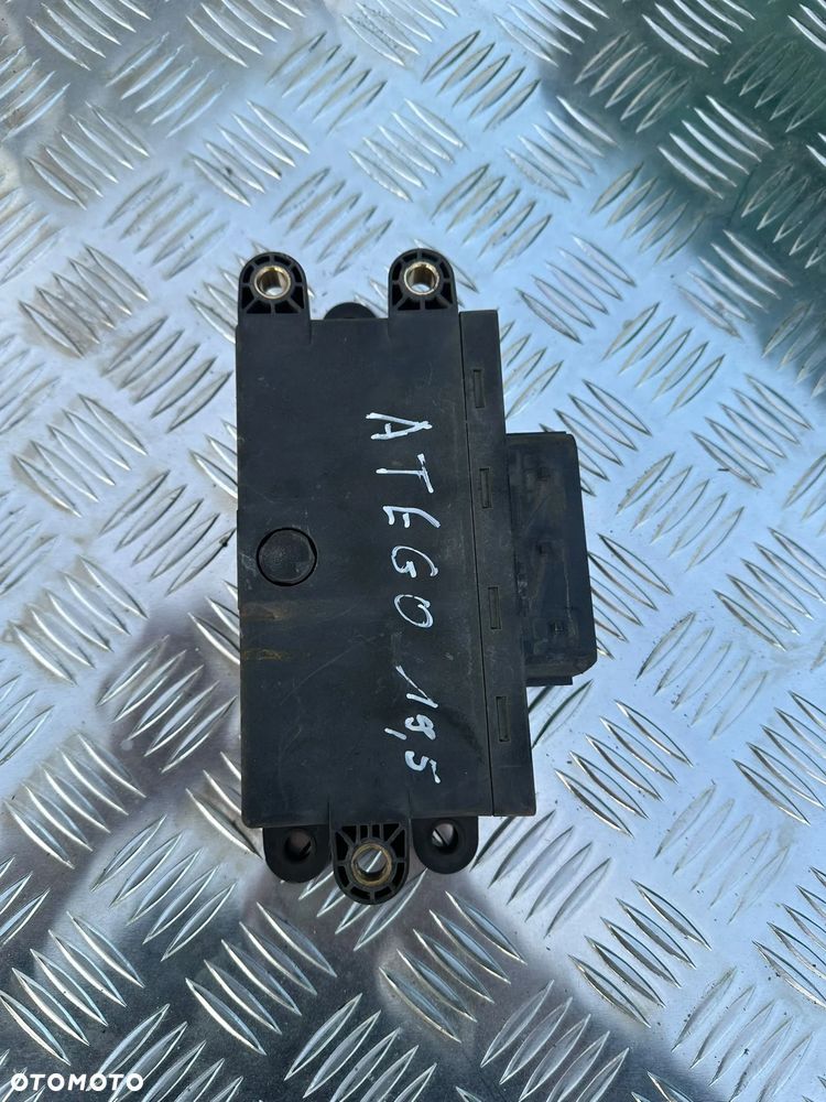 Mercedes-Benz OE A0025409045 moduł sterownik Adblue - 2