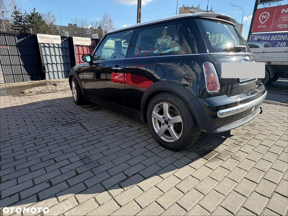 MINI Cooper Standard - 4