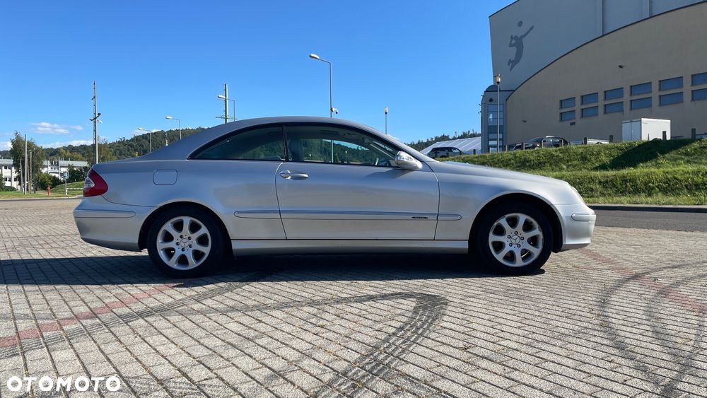 Mercedes-Benz CLK 320 - 4