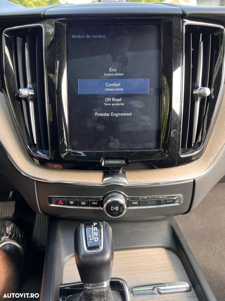 Volvo XC 60 - 13