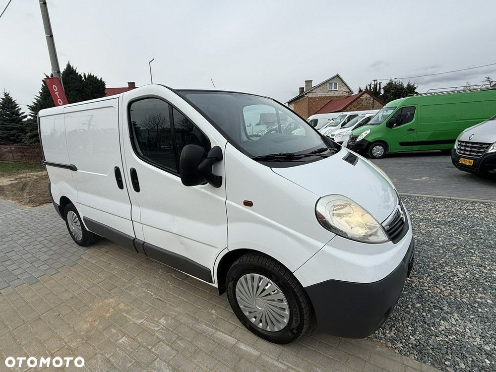 Opel Vivaro - 4