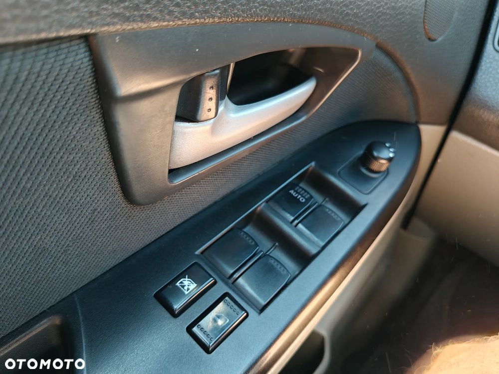 Suzuki SX4 1.9 DDiS DPF 4x2 Comfort - 22