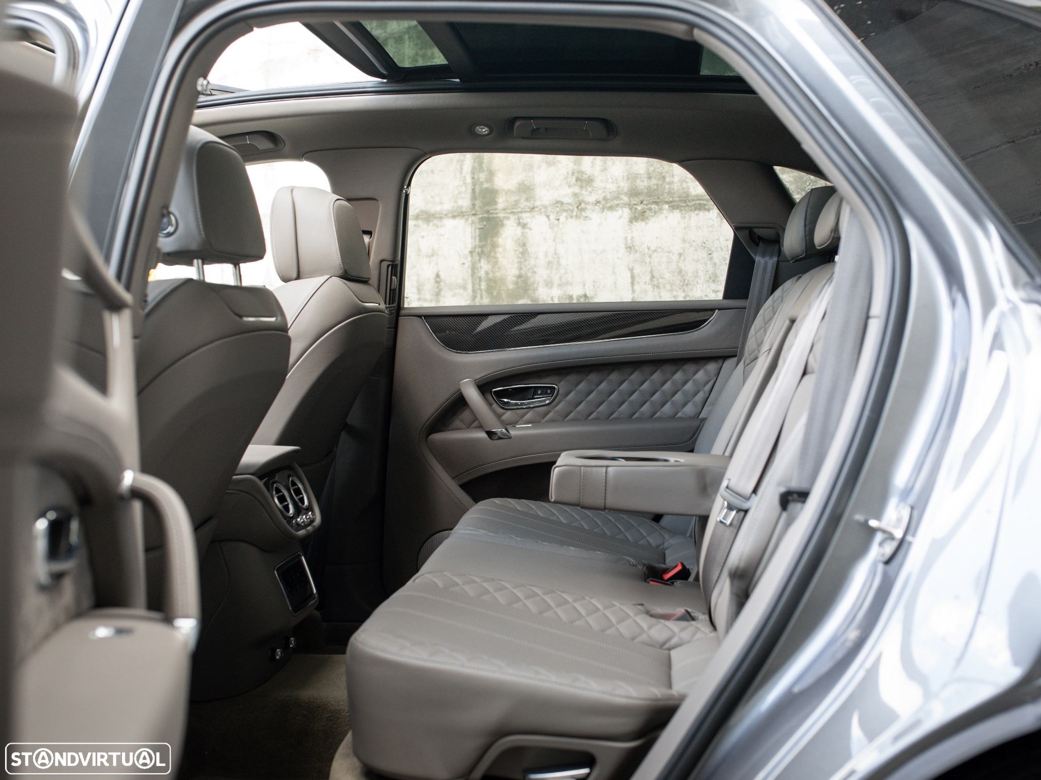 Bentley Bentayga V8 - 30