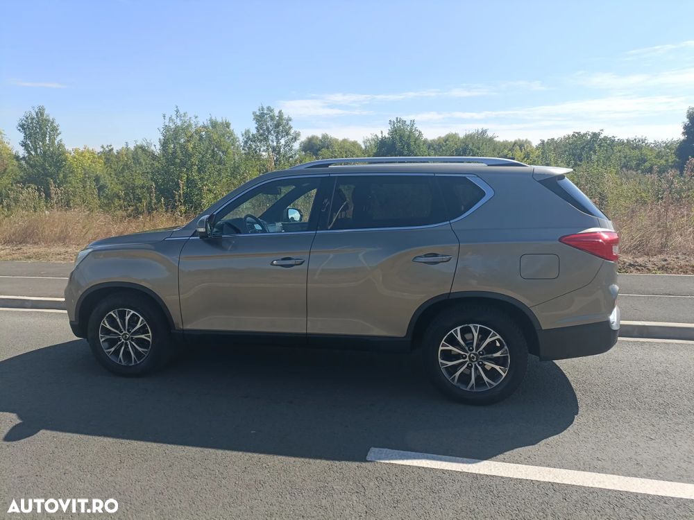 SsangYong REXTON 2.2 e-XDi 220 2WD Aut. Quartz - 6