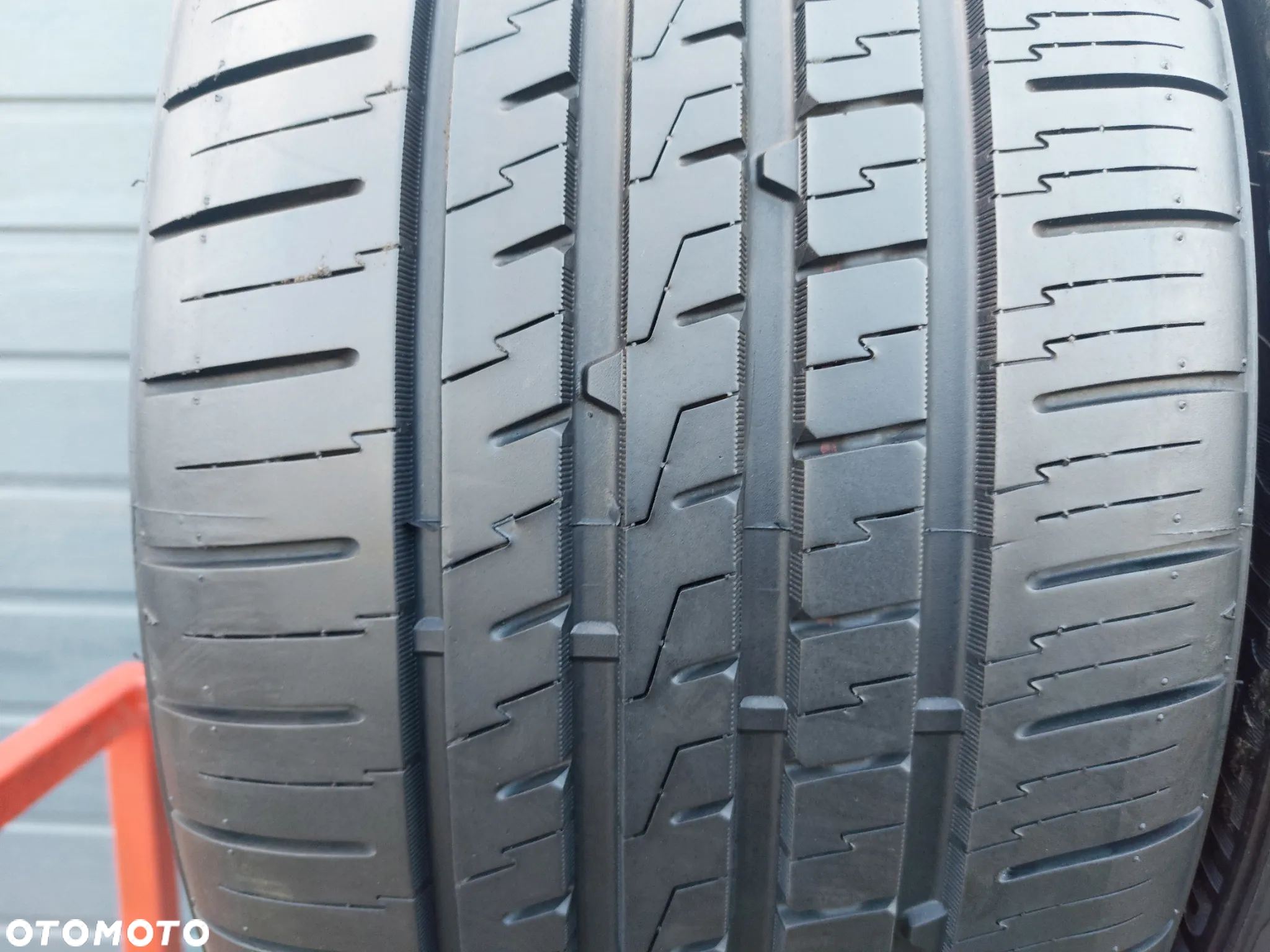 235/35 R19 OPONY DURATURN M0220 DOT17 - 2