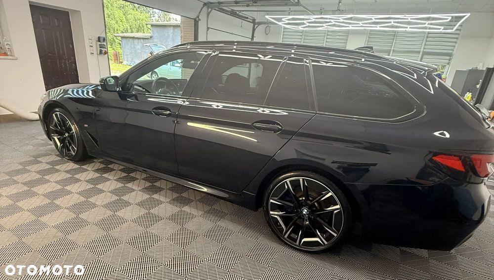 BMW Seria 5 530d xDrive mHEV M Sport sport - 9