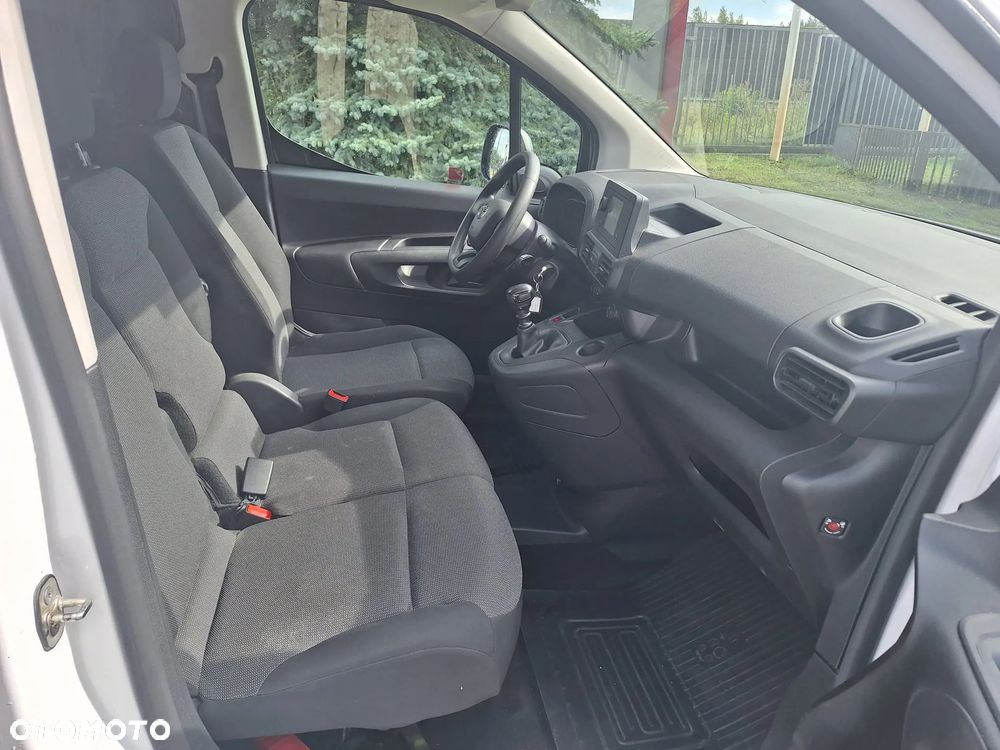 Toyota Proace City Van L2H1 3 osobowy Jak Doblo Partner Combo - 14