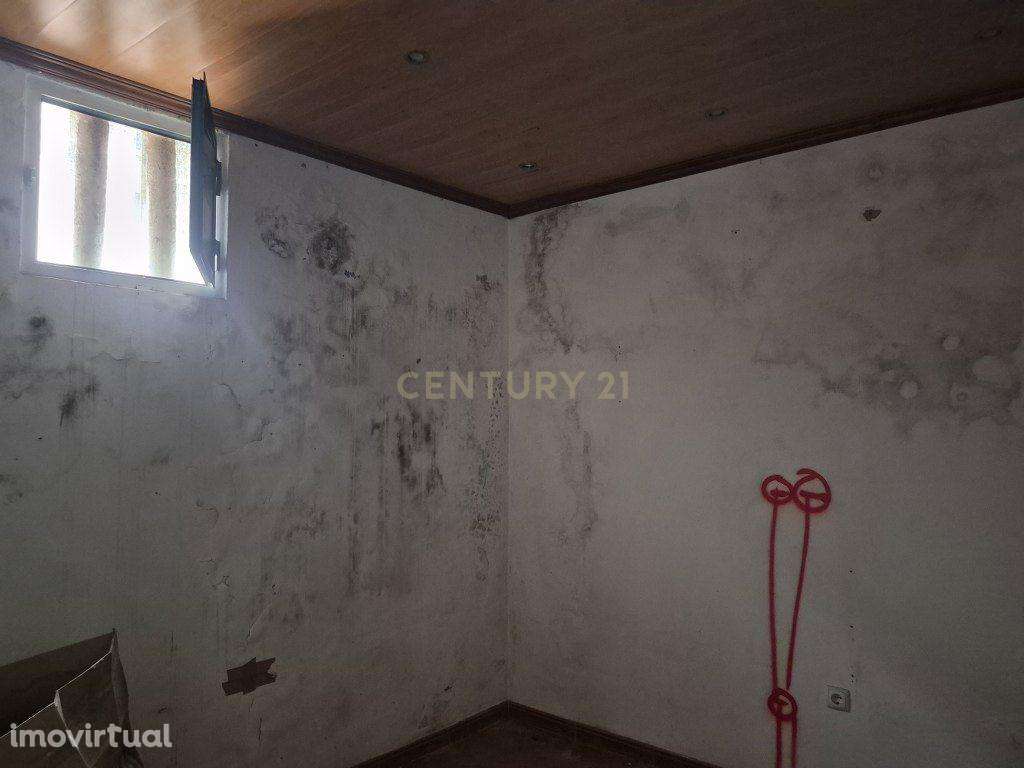 Moradia Acolhedora na Granja de Alpriate - Grande imagem: 2/12