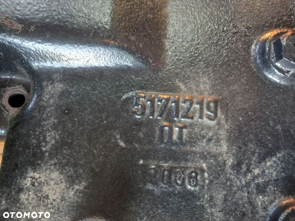 Podnośnik plecak tłok wałek 5171219 New Holland TD80D TD85D TD90D TD95D - 3