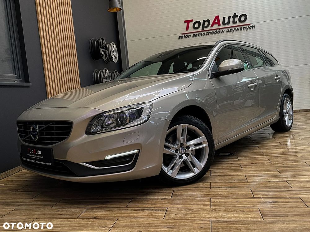 Volvo V60 D2 Momentum - 15