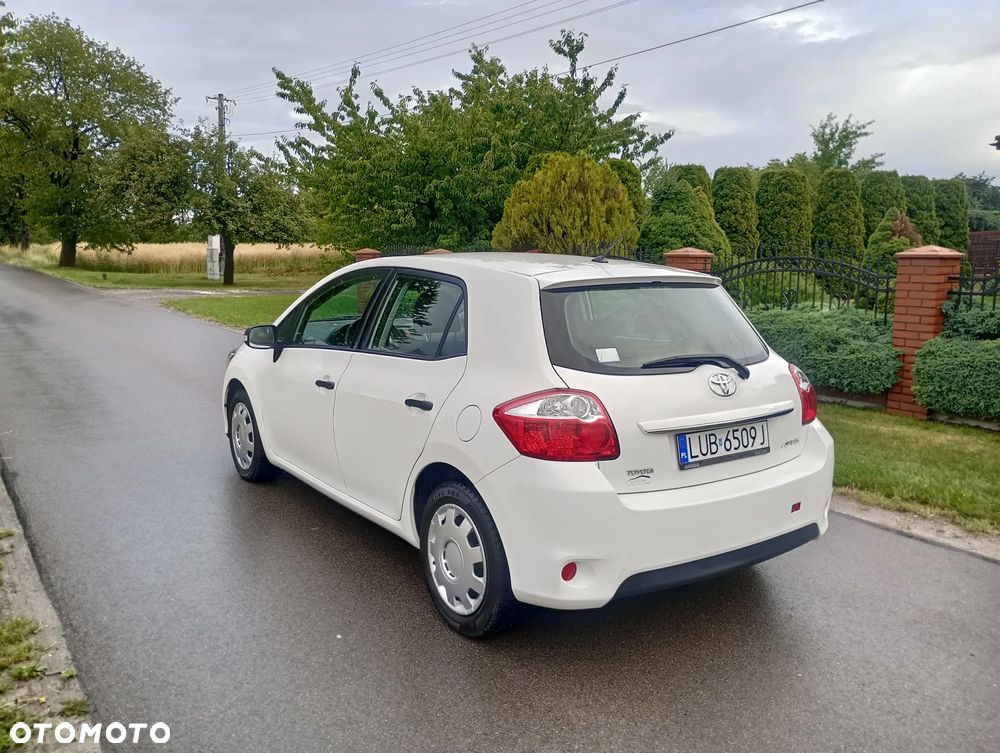 Toyota Auris 1.33 Dual-VVT-i Life - 3