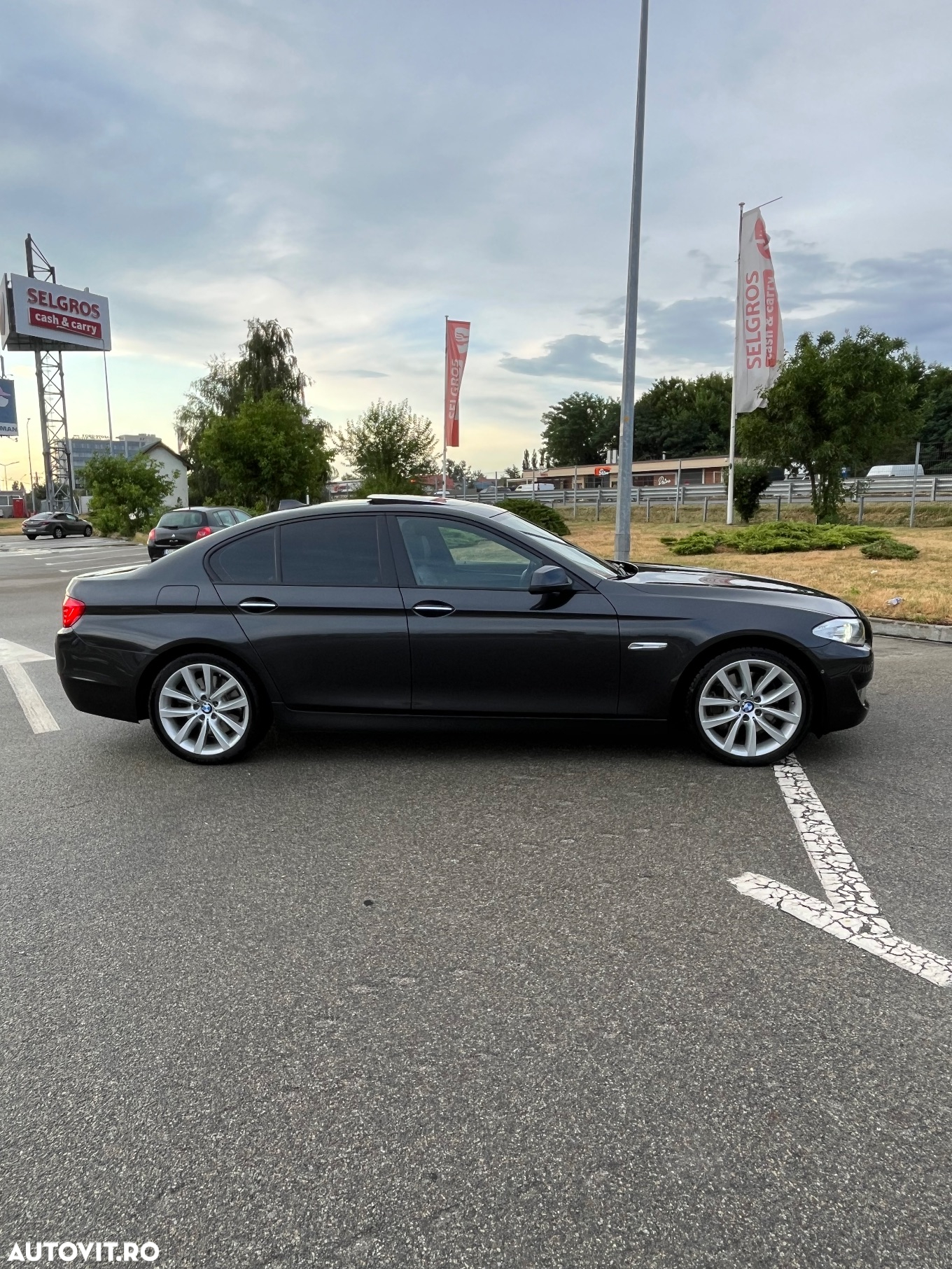 BMW Seria 5 530d xDrive - 3