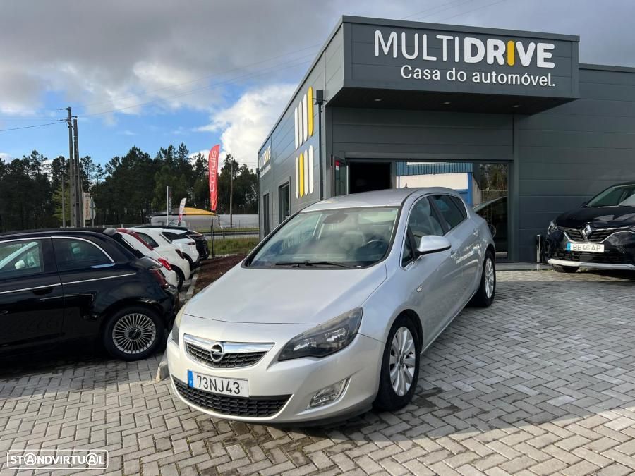 Opel Astra 1.7 CDTi Cosmo Start/Stop - 1