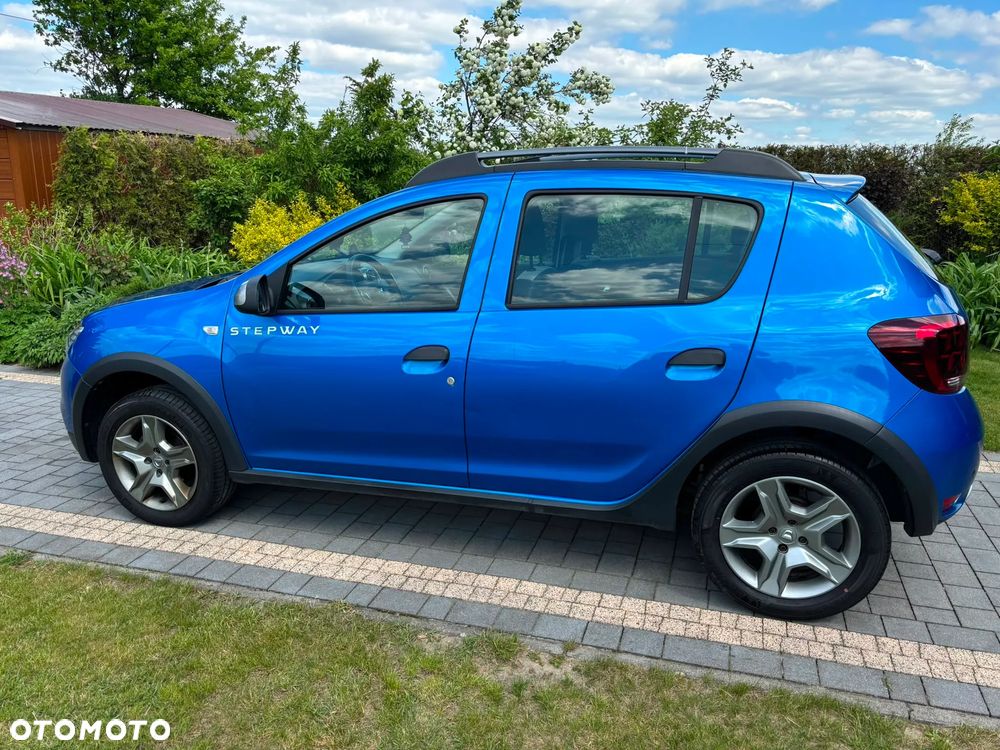 Dacia Sandero 0.9 TCe Laureate S&S - 6