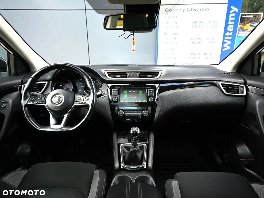 Nissan Qashqai 1.3 DIG-T Tekna - 23