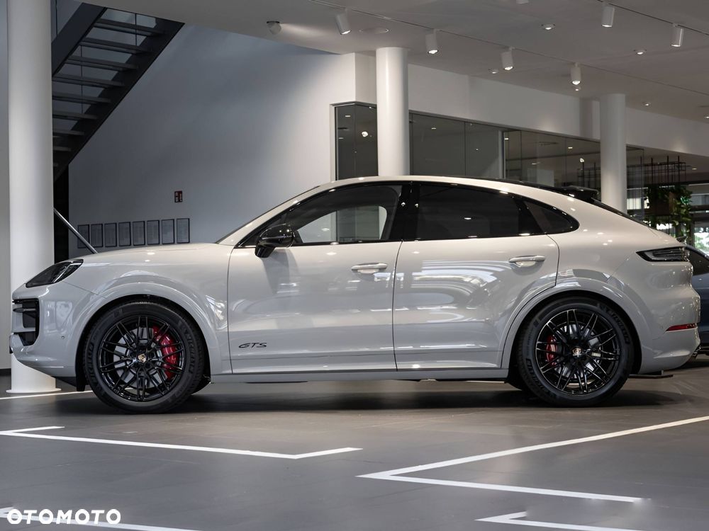 Porsche Cayenne - 3