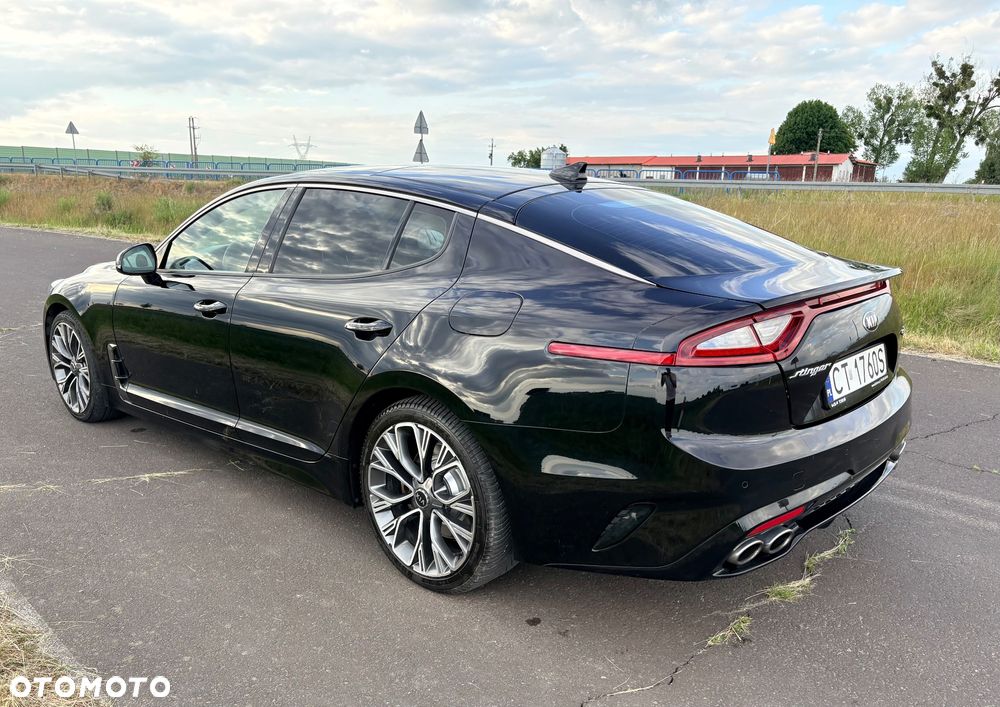 Kia Stinger 2.0 T-GDI GT Line - 23