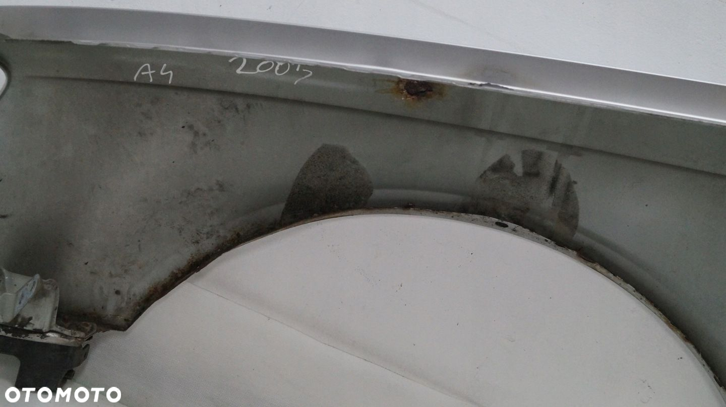 BŁOTNIK PRZEDNI PRAWY AUDI A4 B7 2005 - 10