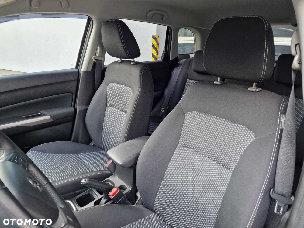 Suzuki Vitara - 14