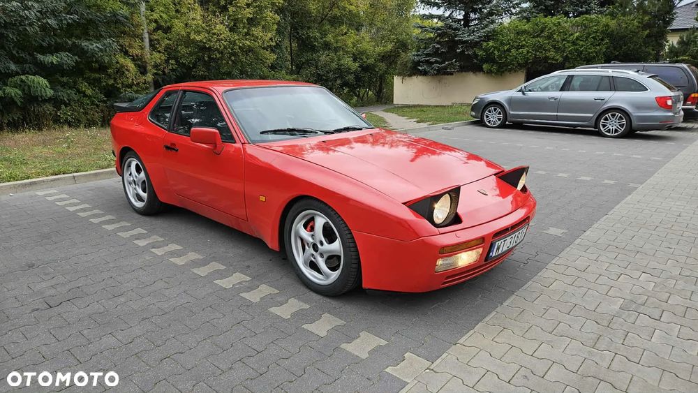 Porsche 944 - 7