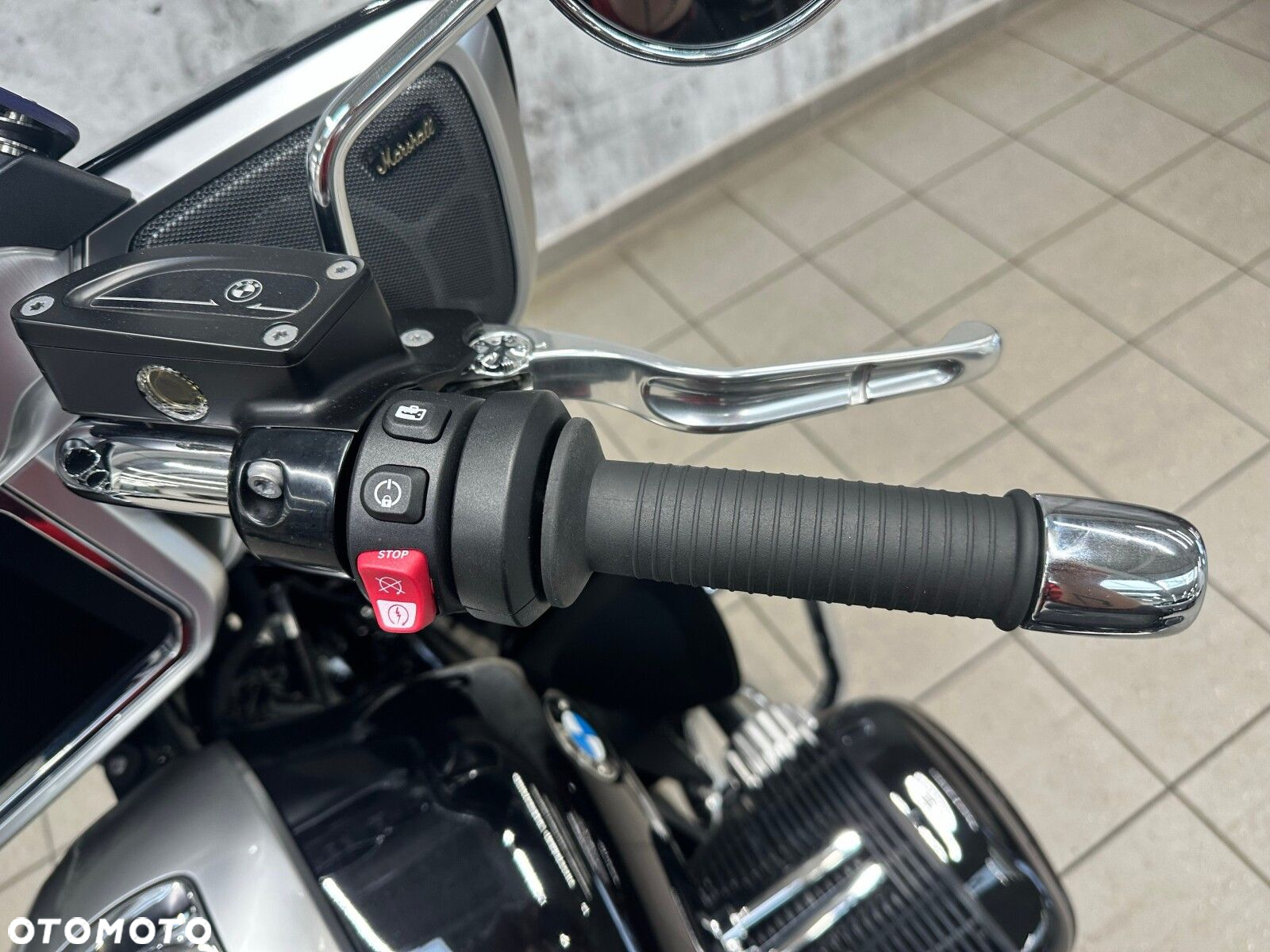 BMW R - 9